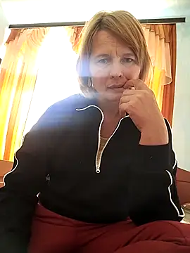 Snapshot of Masha412111 chatting on April 19, 2026, 9:30 am Masha412111 online show from April 19, 2026, 9:30 am