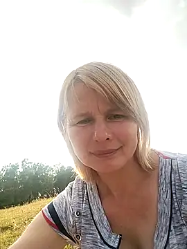 Masha412111 online show from June 19, 2026, 4:22 pm