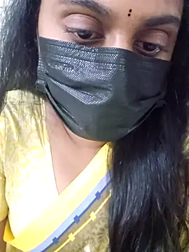 Snapshot of Dheronika_sweetie chatting on October 11, 2025, 2:48 pm Dheronika sweetie online show from October 11, 2025, 2:48 pm