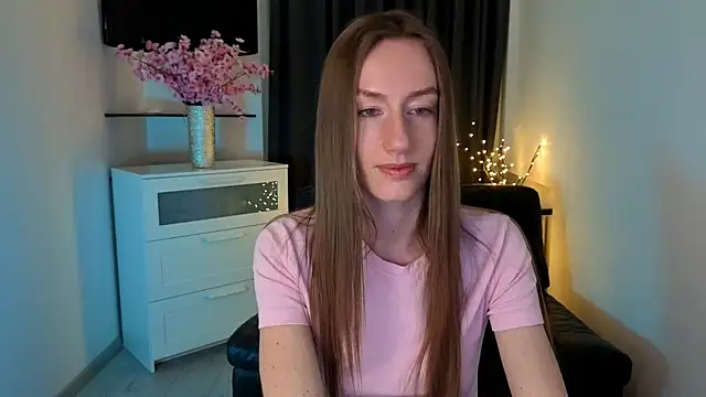 GoldenRose  online show from February 24, 2026, 1:42 pm