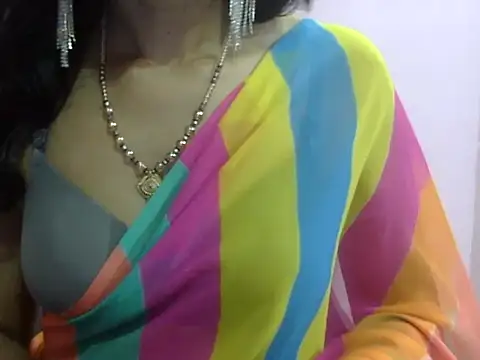 Laila Cute online show from July 24, 2026, 5:00 pm