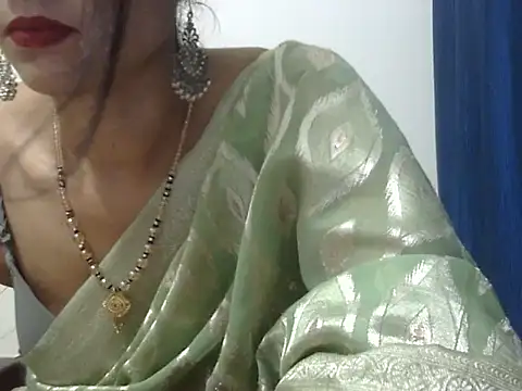Laila Cute online show from August 1, 2026, 3:22 pm