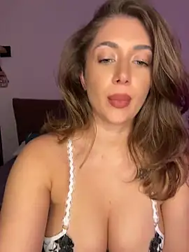 Snapshot of Malasantababy chatting on April 14, 2026, 8:04 pm Malasantababy online show from April 14, 2026, 8:04 pm