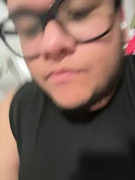 josebxxx online show from May 17, 2026, 12:41 am
