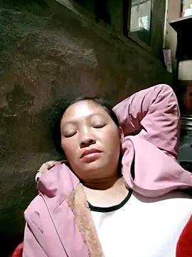 Snapshot of Minkine022 chatting on November 4, 2025, 9:36 pm Minkine022 online show from November 4, 2025, 9:36 pm