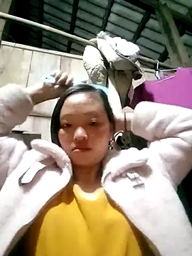 Snapshot of Minkine022 chatting on November 24, 2025, 6:51 pm Minkine022 online show from November 24, 2025, 6:51 pm