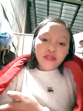 Snapshot of Minkine022 chatting on December 15, 2025, 9:13 am Minkine022 online show from December 15, 2025, 9:13 am