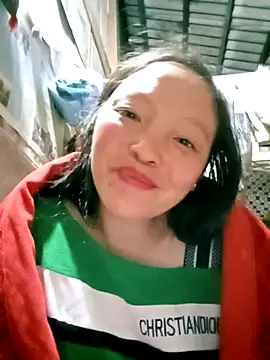 Snapshot of Minkine022 chatting on December 15, 2025, 9:19 pm Minkine022 online show from December 15, 2025, 9:19 pm