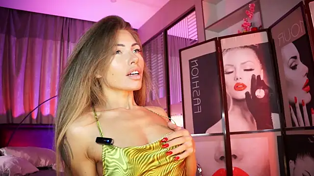 Nikki Amour online show from October 7, 2025, 8:00 am