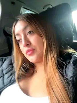 itsgianna online show from October 17, 2025, 6:43 pm