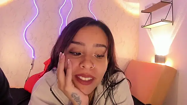 Snapshot of Mia_lopez_1 chatting on April 28, 2026, 6:46 pm Mia lopez 1 online show from April 28, 2026, 6:46 pm