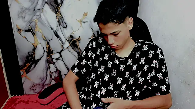 Im david02 online show from February 5, 2026, 1:16 pm