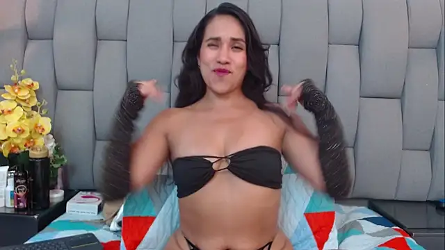 Snapshot of Emilysweet2 chatting on January 8, 2026, 5:37 pm Emilysweet2 online show from January 8, 2026, 5:37 pm