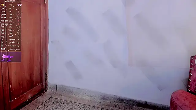 Snapshot of Molly_Logan chatting on November 27, 2025, 9:06 pm Molly Logan online show from November 27, 2025, 9:06 pm