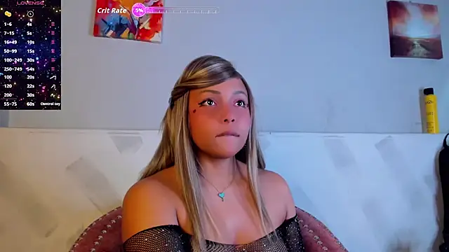 Molly Logan online show from December 17, 2025, 8:04 pm