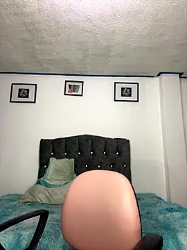 mitschellfox21 online show from October 11, 2025, 8:46 am