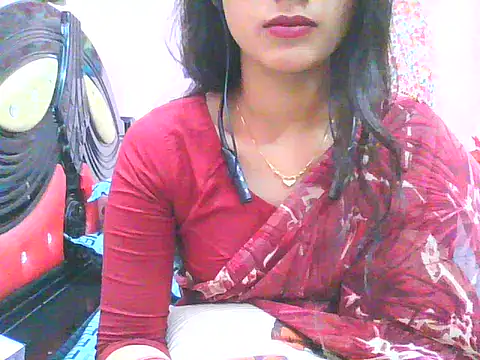 Snapshot of night_queeen7 chatting on November 10, 2025, 8:19 pm night queeen7 online show from November 10, 2025, 8:19 pm