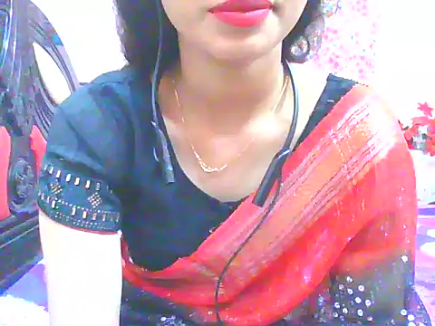 Snapshot of night_queeen7 chatting on November 24, 2025, 7:35 pm night queeen7 online show from November 24, 2025, 7:35 pm