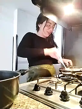 Snapshot of Jules_Angel chatting on November 20, 2025, 7:57 pm Jules Angel online show from November 20, 2025, 7:57 pm