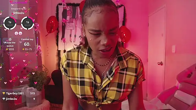 ingrid03 taffur online show from January 14, 2026, 7:52 pm