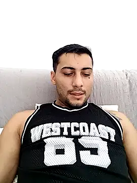 gooddboy01 online show from October 25, 2025, 8:55 am