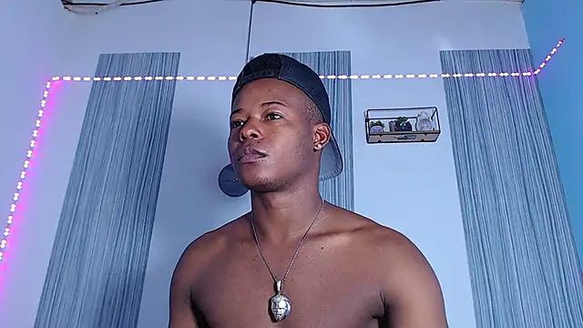 Snapshot of Dark_stallionX chatting on November 27, 2025, 6:21 pm Dark stallionX online show from November 27, 2025, 6:21 pm