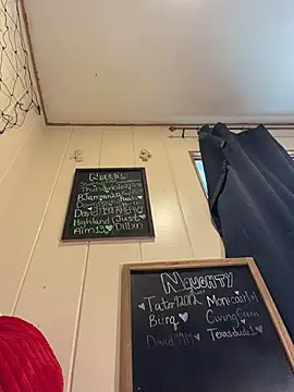 allnaturalmermaid online show from January 17, 2026, 9:18 pm