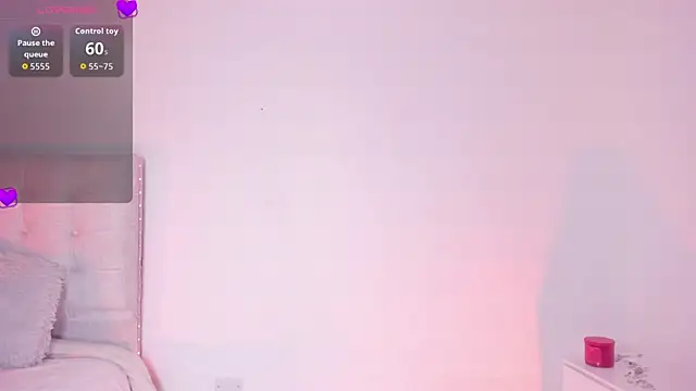 clover tter  online show from October 26, 2025, 3:45 am