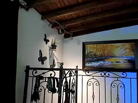 Zulyhenao online show from November 4, 2025, 1:10 pm