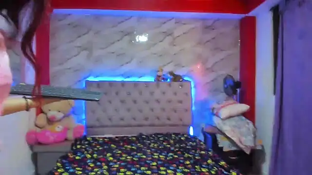 Stefany Andruw online show from November 7, 2025, 1:44 pm