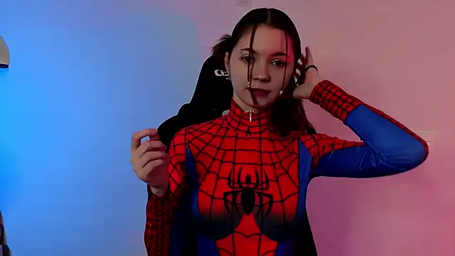 Show Ray online show from December 5, 2025, 4:36 pm