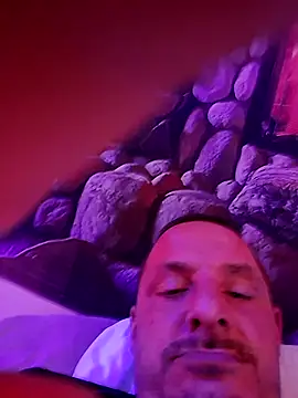 danielneal84 online show from March 4, 2026, 2:39 am