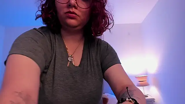 sam von tess online show from December 16, 2025, 12:32 pm