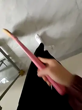 Lili 2love online show from December 14, 2025, 1:44 am