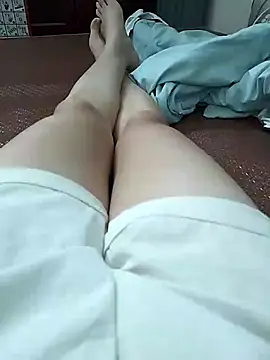 Lili 2love online show from December 20, 2025, 1:51 pm