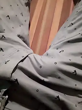 Snapshot of Travieso_loco9 chatting on October 3, 2025, 5:10 pm Travieso loco9 online show from October 3, 2025, 5:10 pm