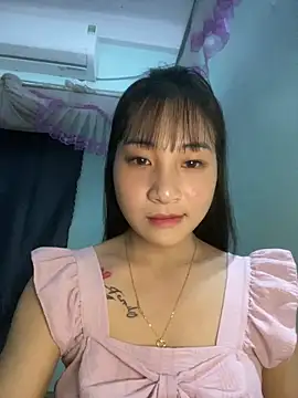 banlinh004 online show from May 3, 2026, 3:07 pm
