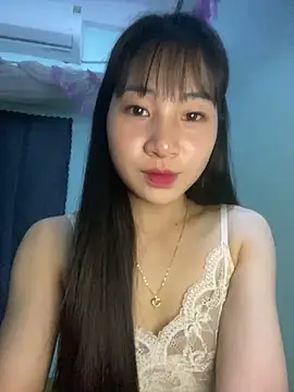 banlinh004 online show from May 6, 2026, 3:06 pm