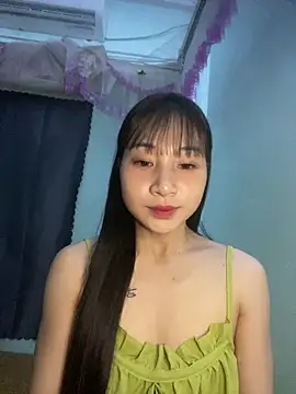 banlinh004 online show from May 29, 2026, 3:32 pm