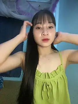 banlinh004 online show from May 30, 2026, 6:10 am