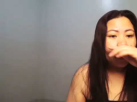 Snapshot of TeaseNPlease_13 chatting on March 10, 2026, 3:50 pm TeaseNPlease 13 online show from March 10, 2026, 3:50 pm