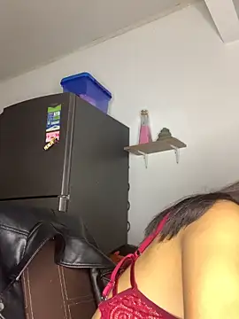 Alana Martinez  online show from April 13, 2026, 12:49 am