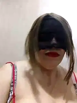 Snapshot of -Sonbola chatting on June 1, 2026, 9:49 pm -Sonbola online show from June 1, 2026, 9:49 pm