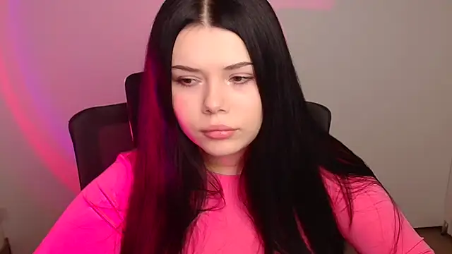 Snapshot of Mona_Esty chatting on October 16, 2025, 5:36 pm Mona Esty online show from October 16, 2025, 5:36 pm