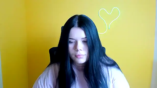 Snapshot of Mona_Esty chatting on October 18, 2025, 5:25 pm Mona Esty online show from October 18, 2025, 5:25 pm