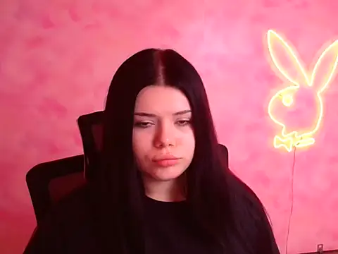 Snapshot of Mona_Esty chatting on November 28, 2025, 10:40 am Mona Esty online show from November 28, 2025, 10:40 am