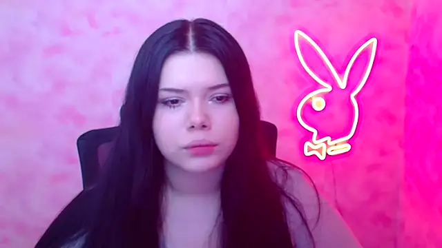 Snapshot of Mona_Esty chatting on December 19, 2025, 6:37 pm Mona Esty online show from December 19, 2025, 6:37 pm