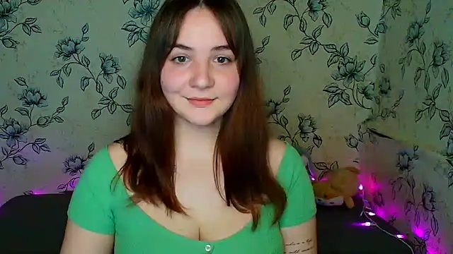 Snapshot of OliviaMontgommery chatting on April 25, 2026, 2:25 pm OliviaMontgommery online show from April 25, 2026, 2:25 pm