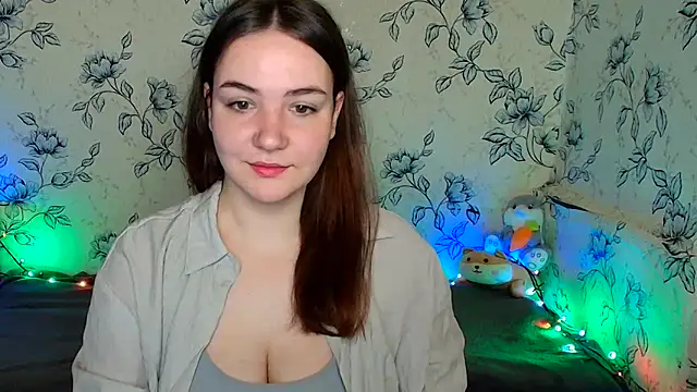 Snapshot of OliviaMontgommery chatting on May 15, 2026, 11:17 am OliviaMontgommery online show from May 15, 2026, 11:17 am