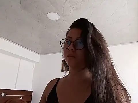 lil mila online show from March 20, 2026, 8:14 pm